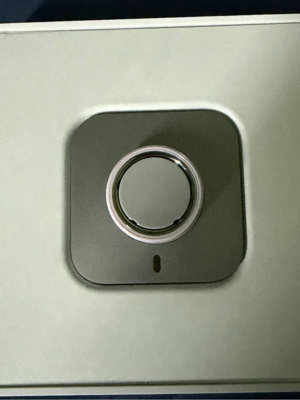 Oura Ring 4 Ceramic Petal (pink) - Picture 3 of 5